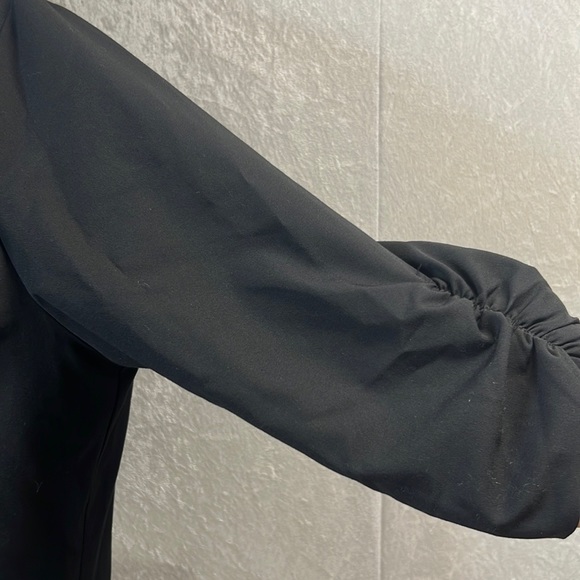 Torrid black blazer - Picture 2 of 13